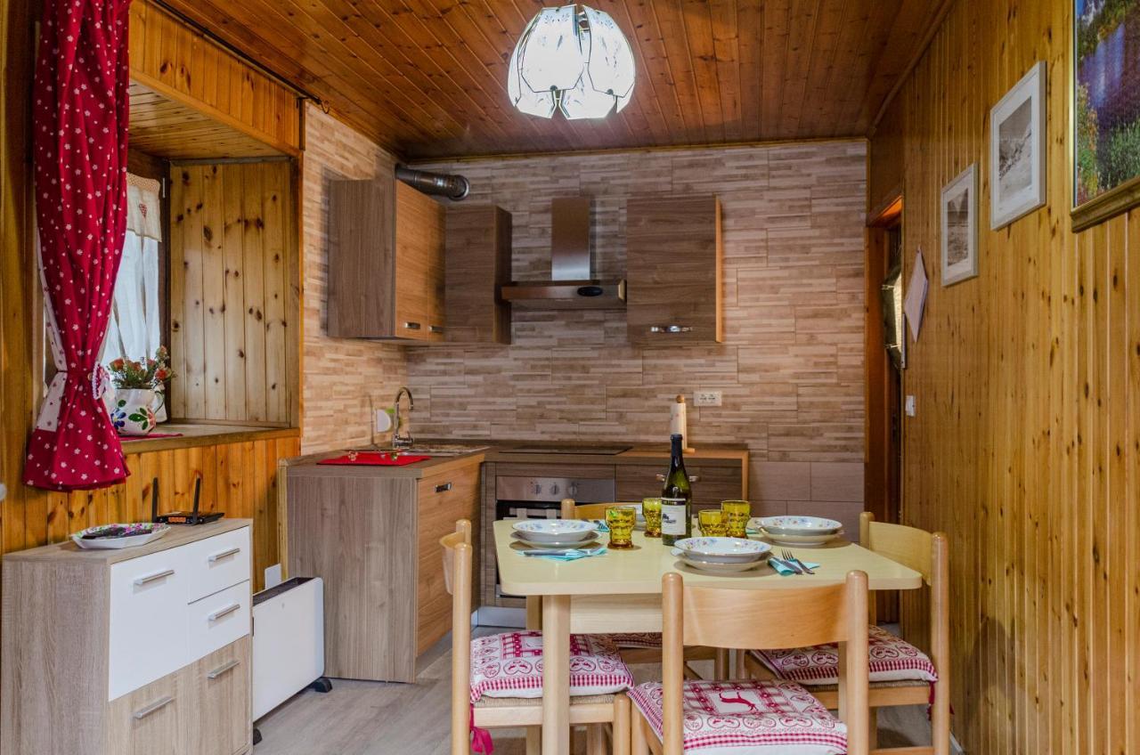 Holiday home Maison Rhemy - Relax E Montagne *